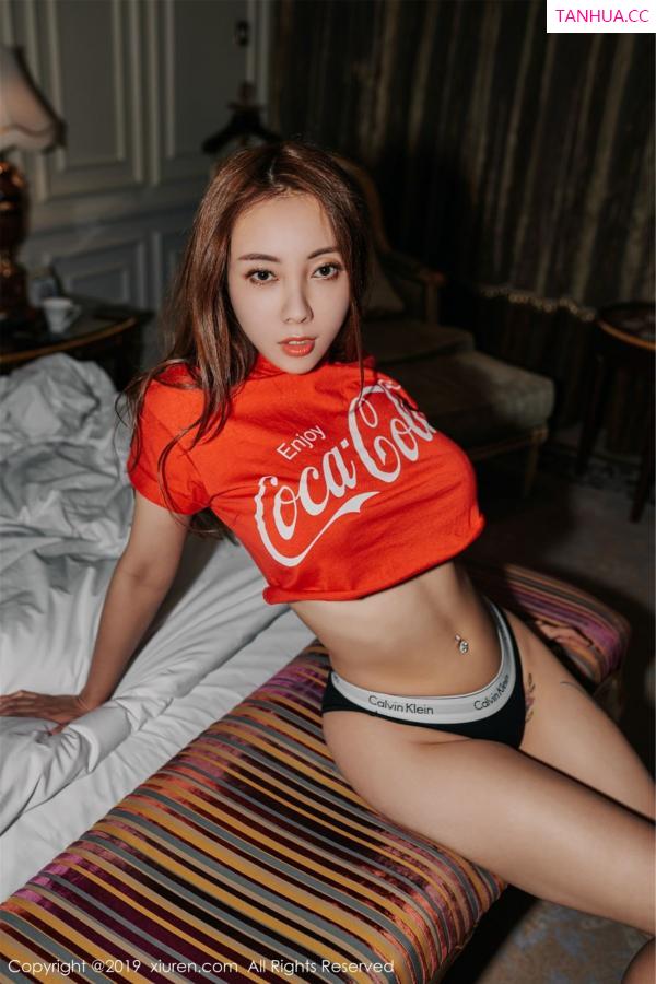 闫雪松 松果儿 [XIUREN]高清写真图 2019.05.20 果儿Victoria第16张图片